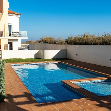 شقة Baleal: Sunshine By The Pool