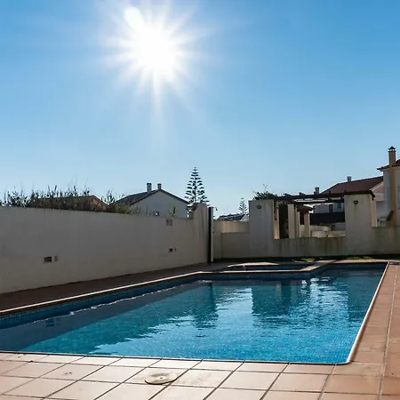 Lägenhet Baleal: Sunshine By The Pool