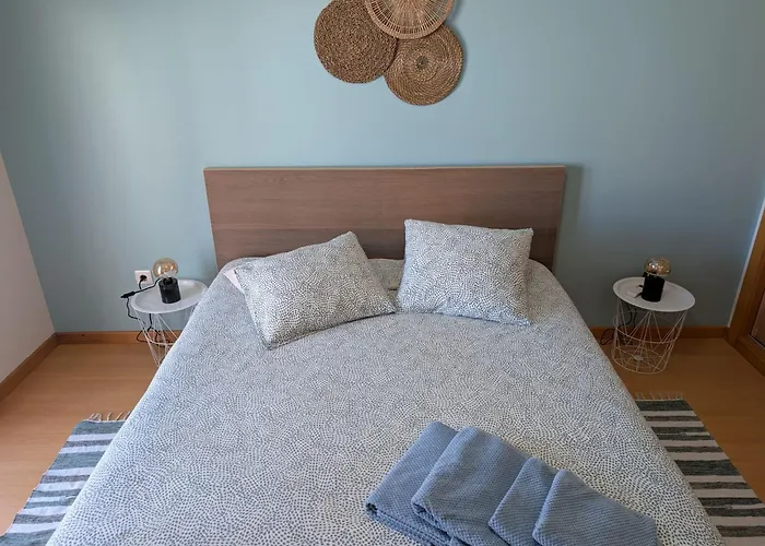 Baleal: Sunshine By The Pool *