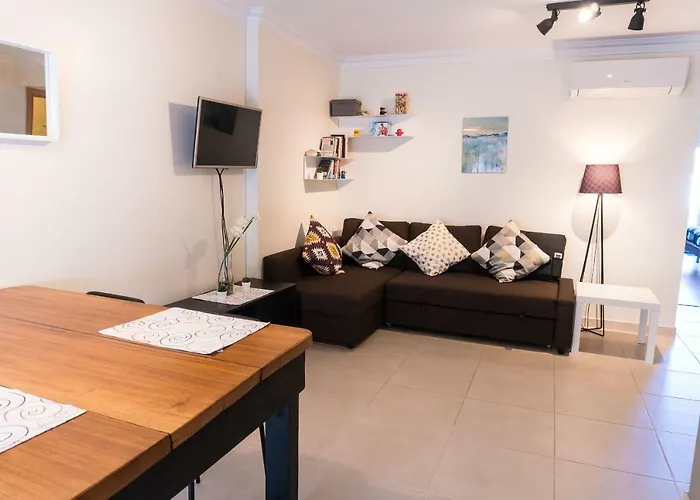 Baleal: Sunshine By The Pool * 费雷尔